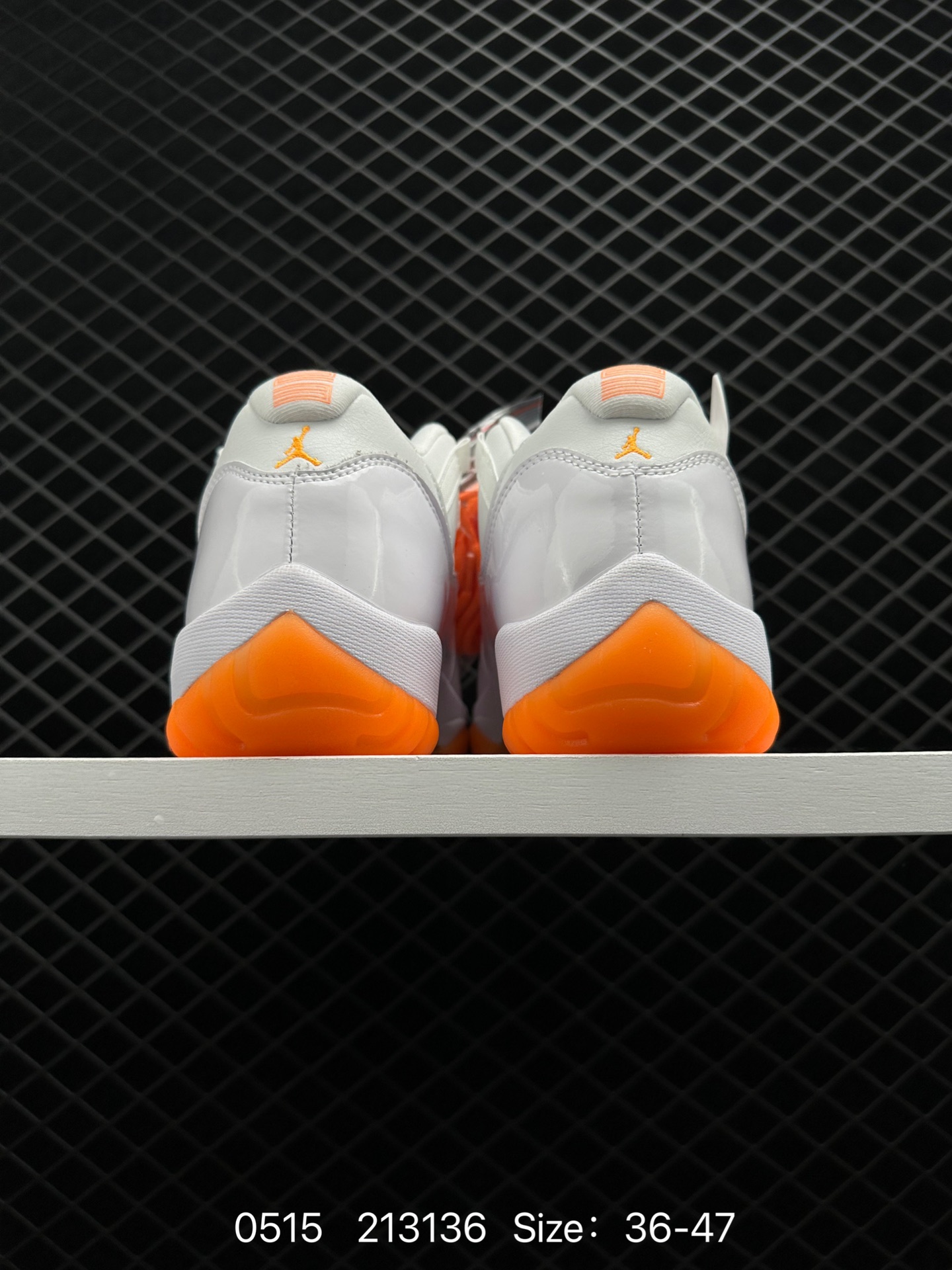 Air Jordan 11 Retro Low